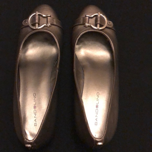 Shoes - Picture 3 of 7